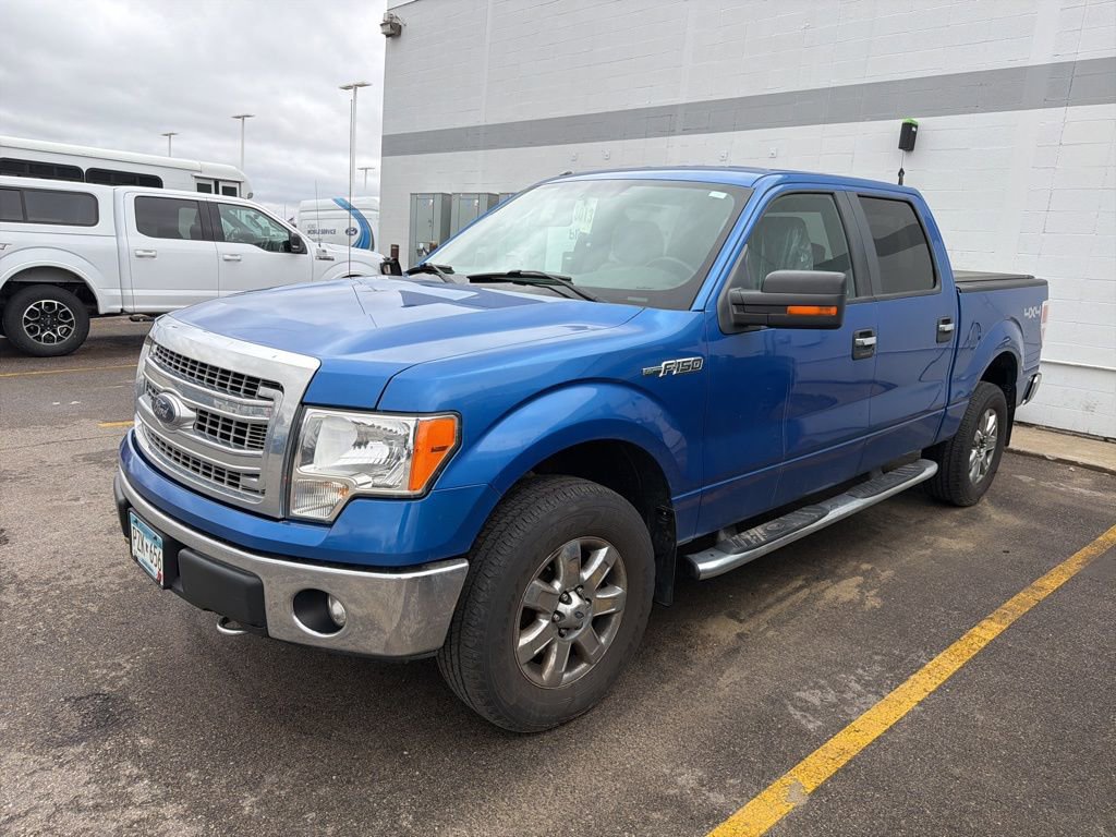 Used 2013 Ford F150 XLT w/ XLT Chrome Pkg image 2