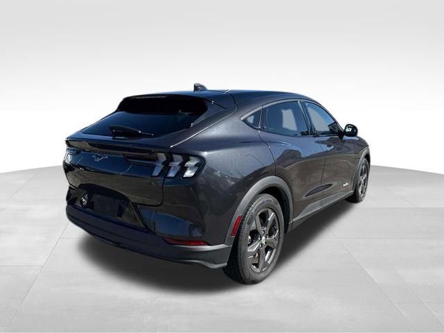 Used 2022 Ford Mustang Mach-E Select image 11