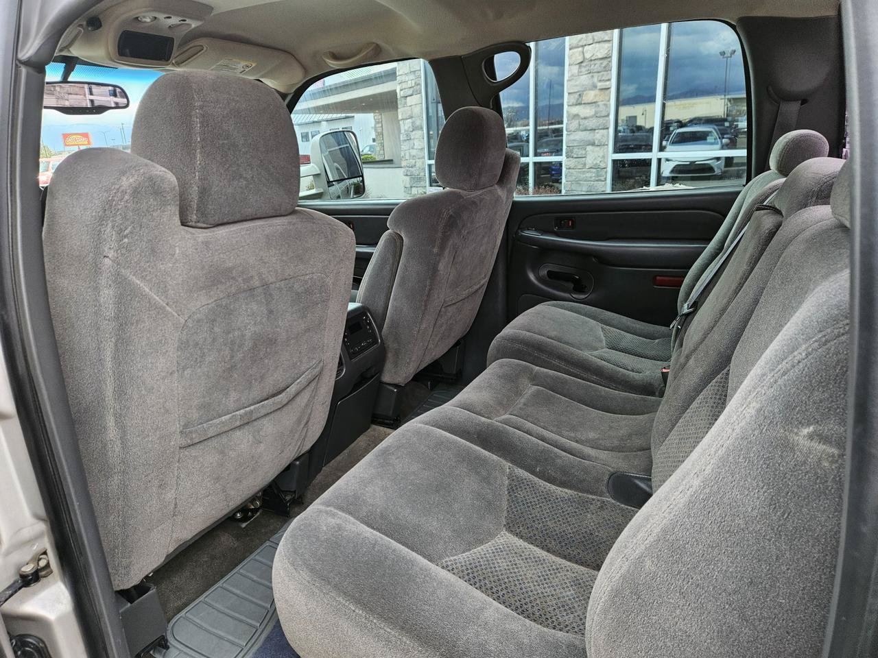 Used 2005 Chevrolet Silverado 2500 LS w/ Heavy-Duty Power Package AWD/4WD image 20