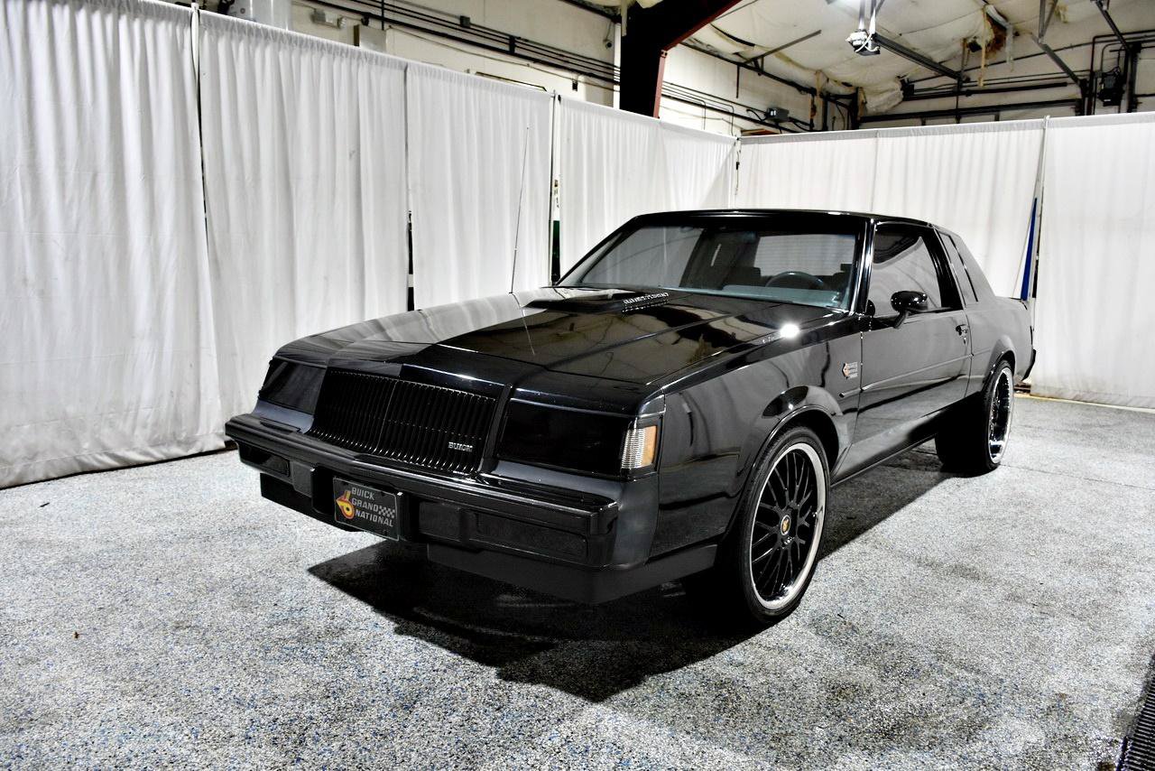 Used 1987 Buick Regal Coupe RWD image 24