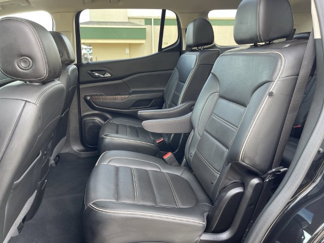 Used 2023 GMC Acadia Denali w/ Black Diamond Edition FWD image 13