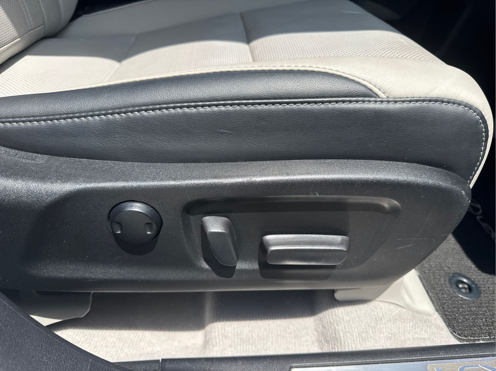 Used 2019 Lexus RX 350 FWD w/ Navigation Package image 41