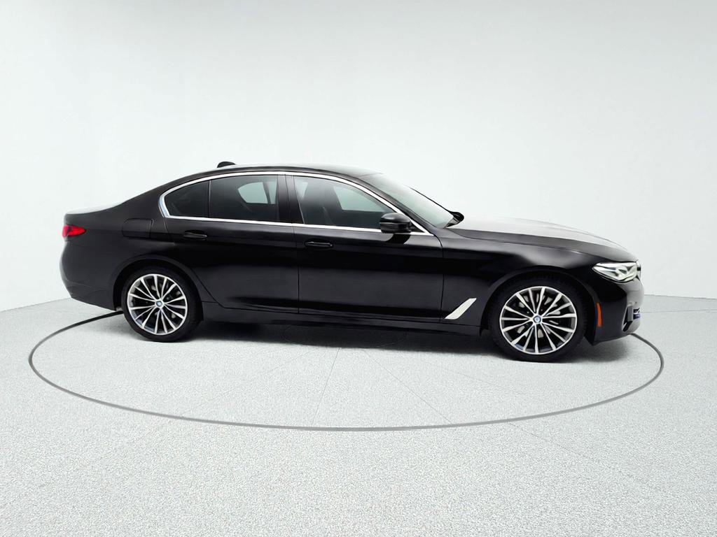 Used 2021 BMW 530i xDrive w/ Premium Package AWD/4WD image 8