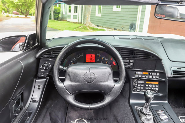 Used 1996 Chevrolet Corvette Convertible RWD image 64