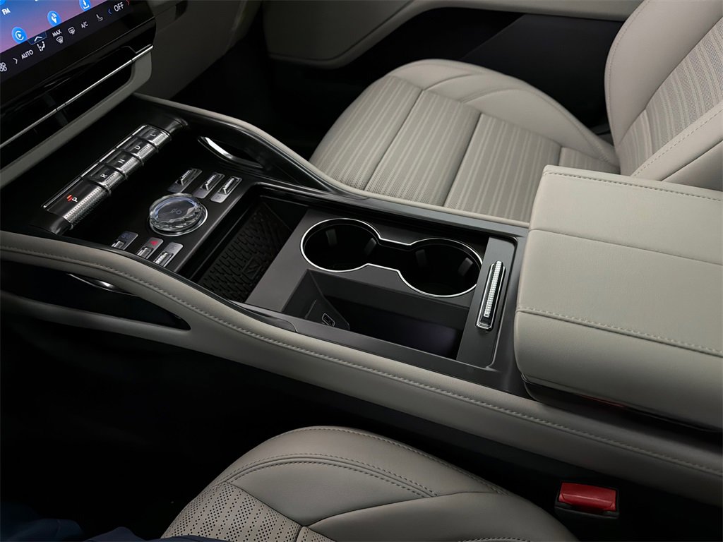 New 2026 Lincoln Nautilus Reserve image 30