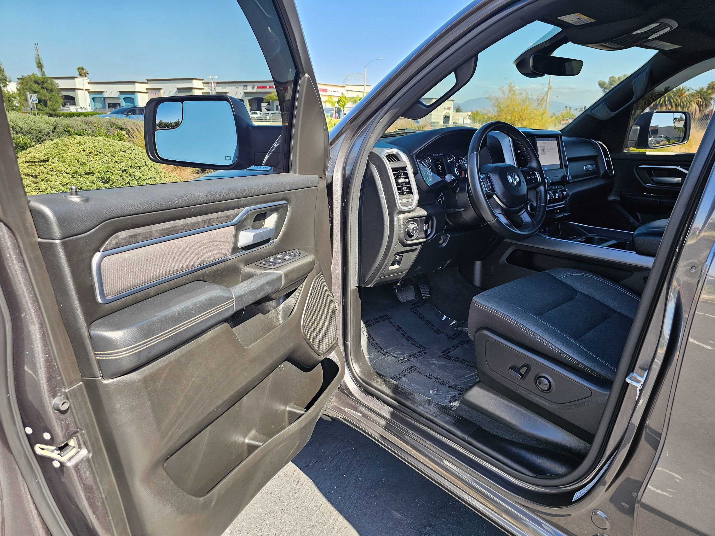 Used 2024 RAM 1500 Big Horn AWD/4WD image 16