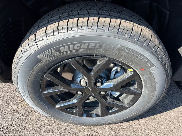 New 2026 Jeep Grand Cherokee Altitude AWD/4WD image 34