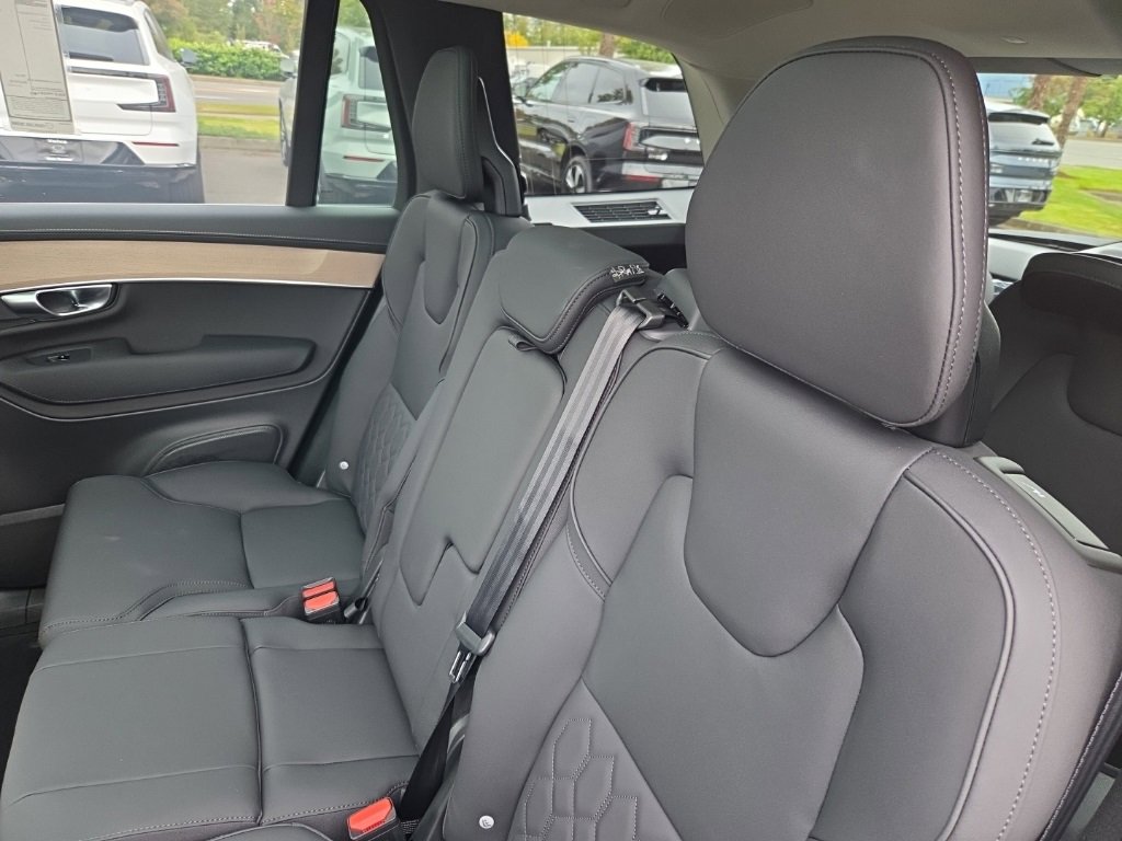 New 2026 Volvo XC90 T8 Plus image 6
