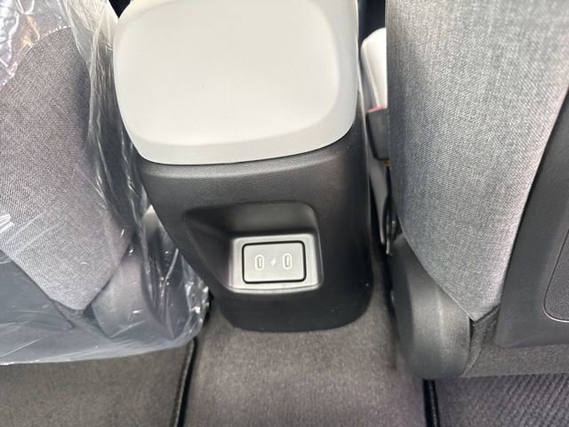 New 2026 Hyundai Elantra Limited w/ Cargo Package FWD image 15