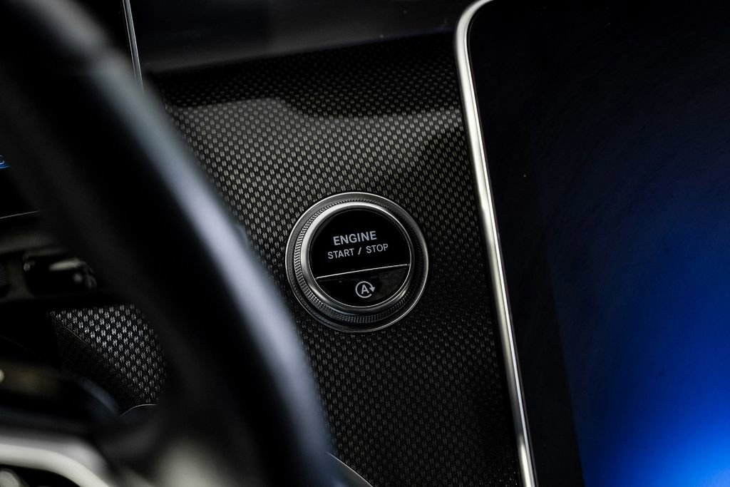 Used 2022 Mercedes-Benz C 300 Sedan image 20