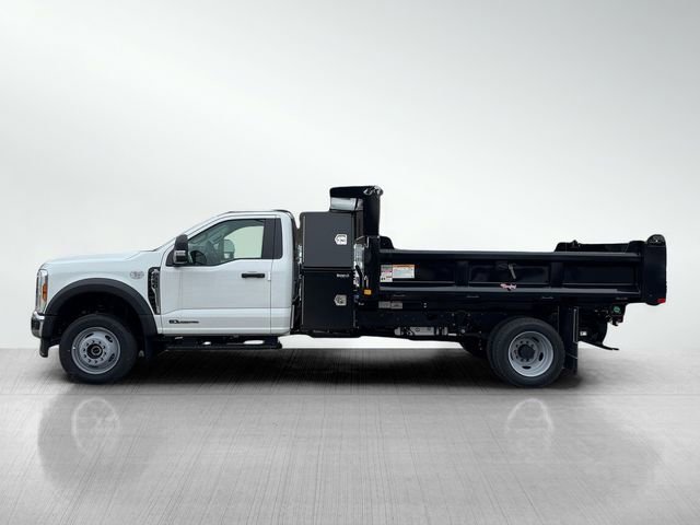 New 2026 Ford F550 4x4 Regular Cab Super Duty image 3