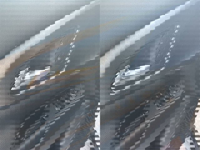 New 2026 Chevrolet Equinox EV LT image 15