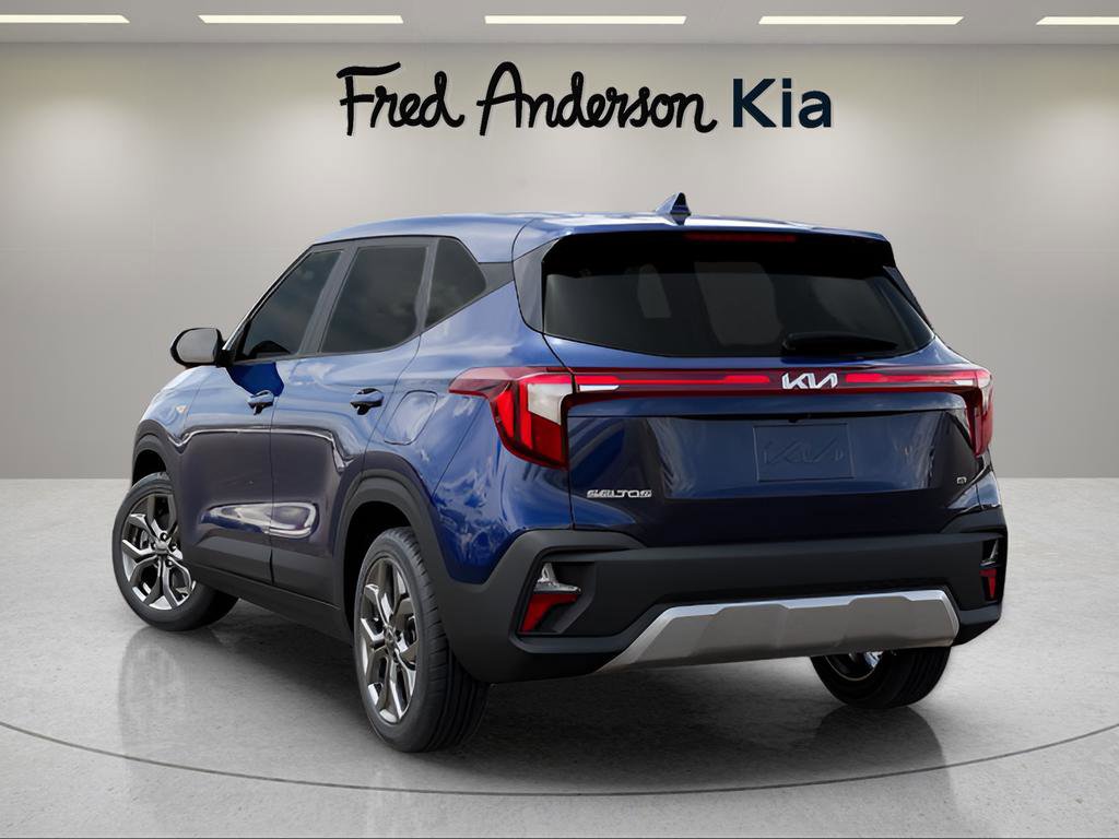 New 2026 Kia Seltos LX image 4