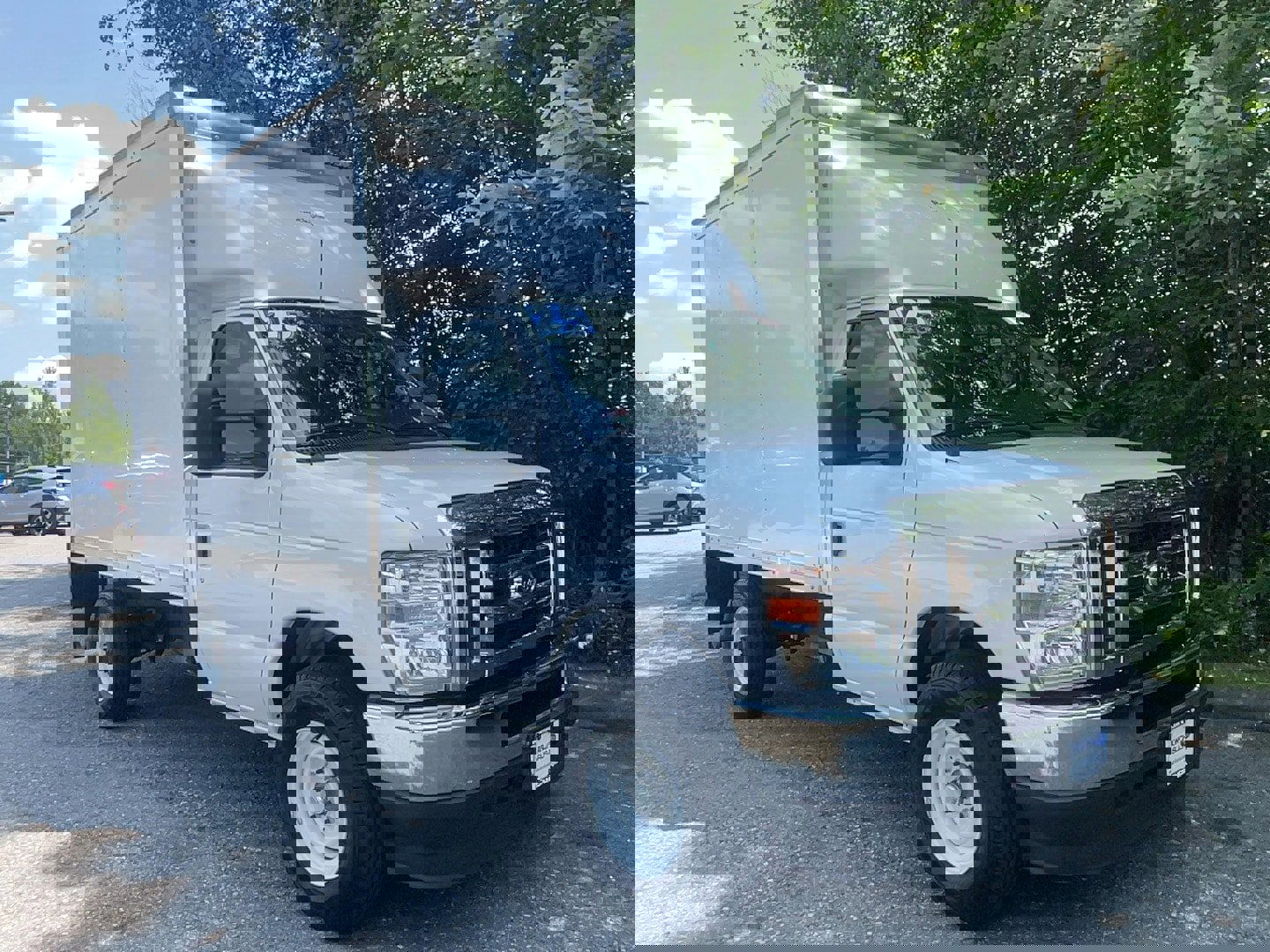 Used 2025 Ford E-350 and Econoline 350 Super Duty w/ Power Equipment Group