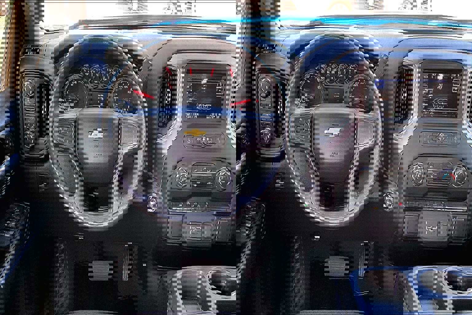 Used 2023 Chevrolet Silverado 1500 Custom image 9