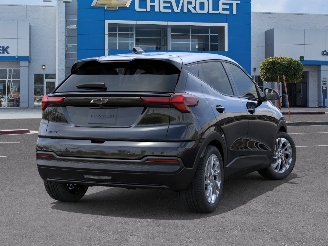 New 2027 Chevrolet Bolt LT w/ Comfort Package FWD image 4