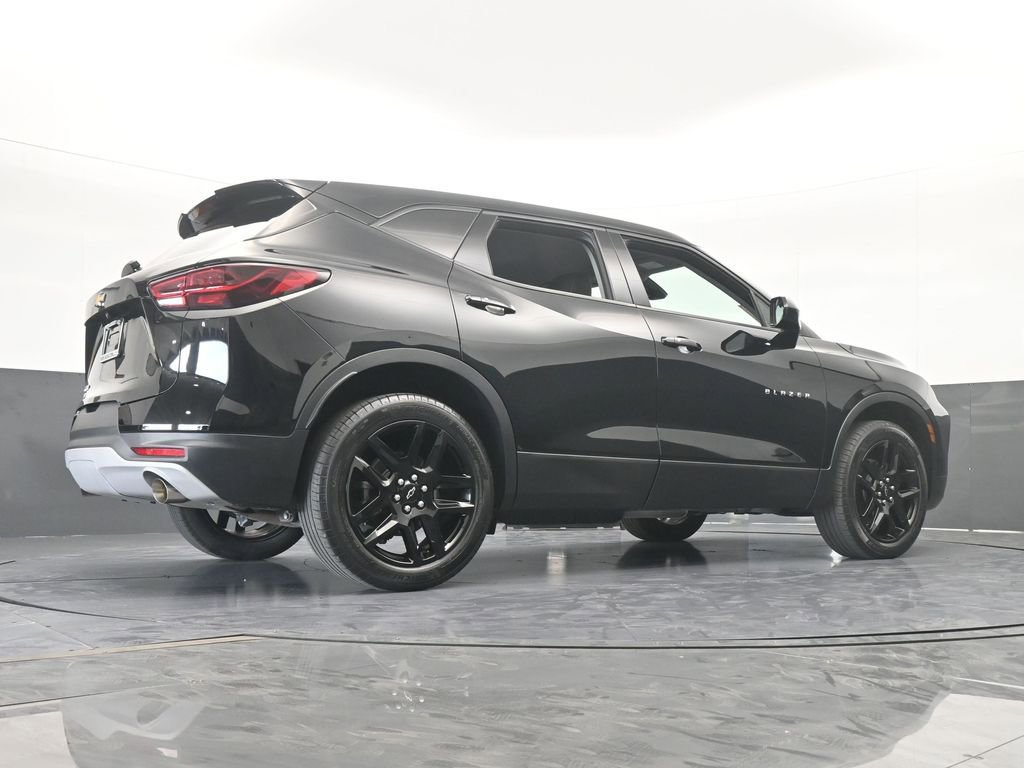 Certified 2023 Chevrolet Blazer LT w/ Driver Confidence Package image 58