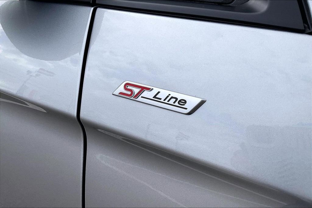 Used 2024 Ford Edge ST-Line image 14