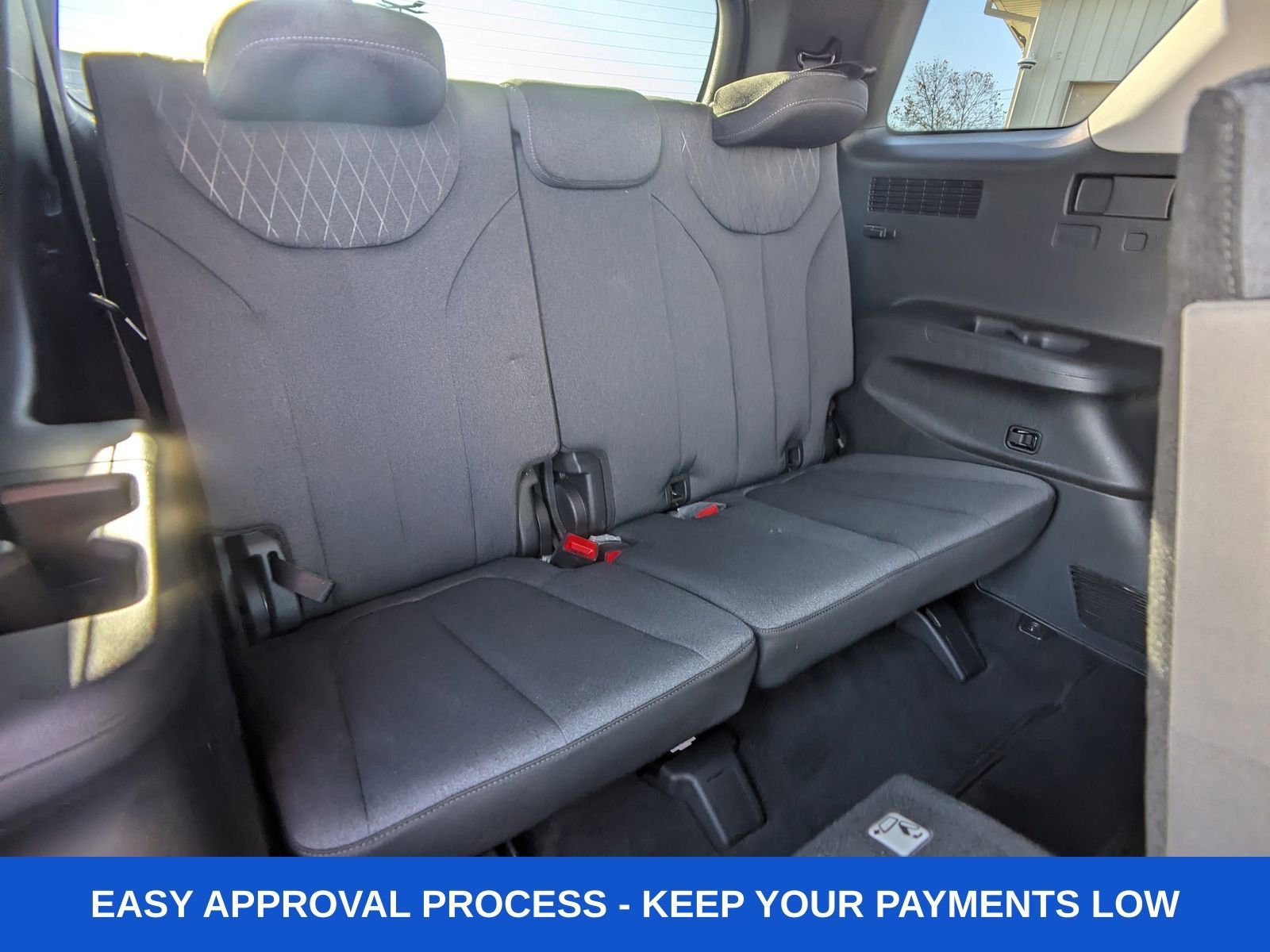 Used 2022 Hyundai Palisade SE image 11
