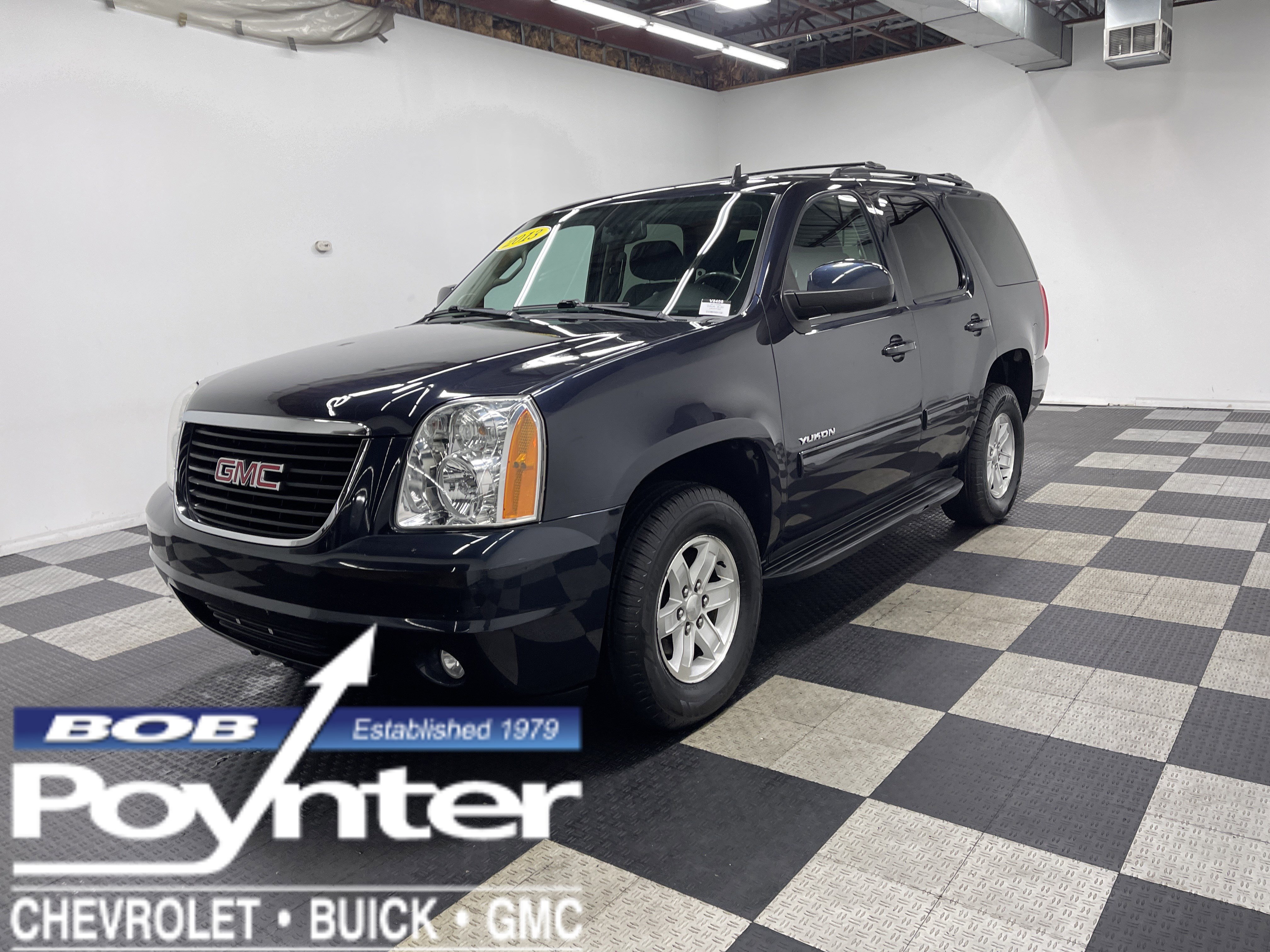 Used 2013 GMC Yukon SLE w/ Convenience Package