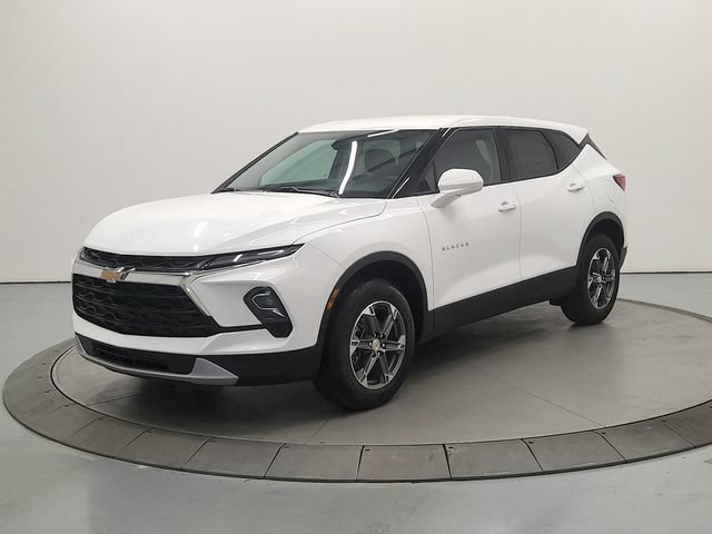 New 2026 Chevrolet Blazer LT FWD image 4