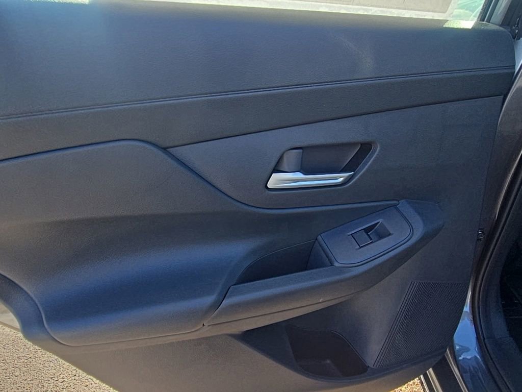 New 2026 Nissan Sentra SV w/ SV Convenience Package FWD image 32