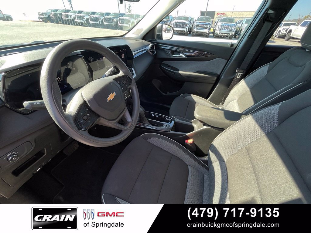 Used 2026 Chevrolet TrailBlazer LS w/ LS Convenience Package FWD image 10
