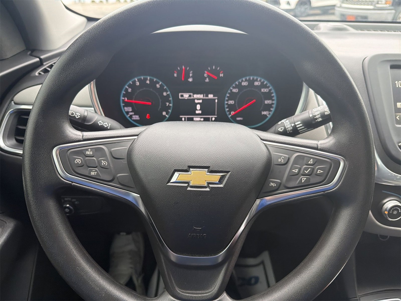 Used 2018 Chevrolet Equinox LS image 14