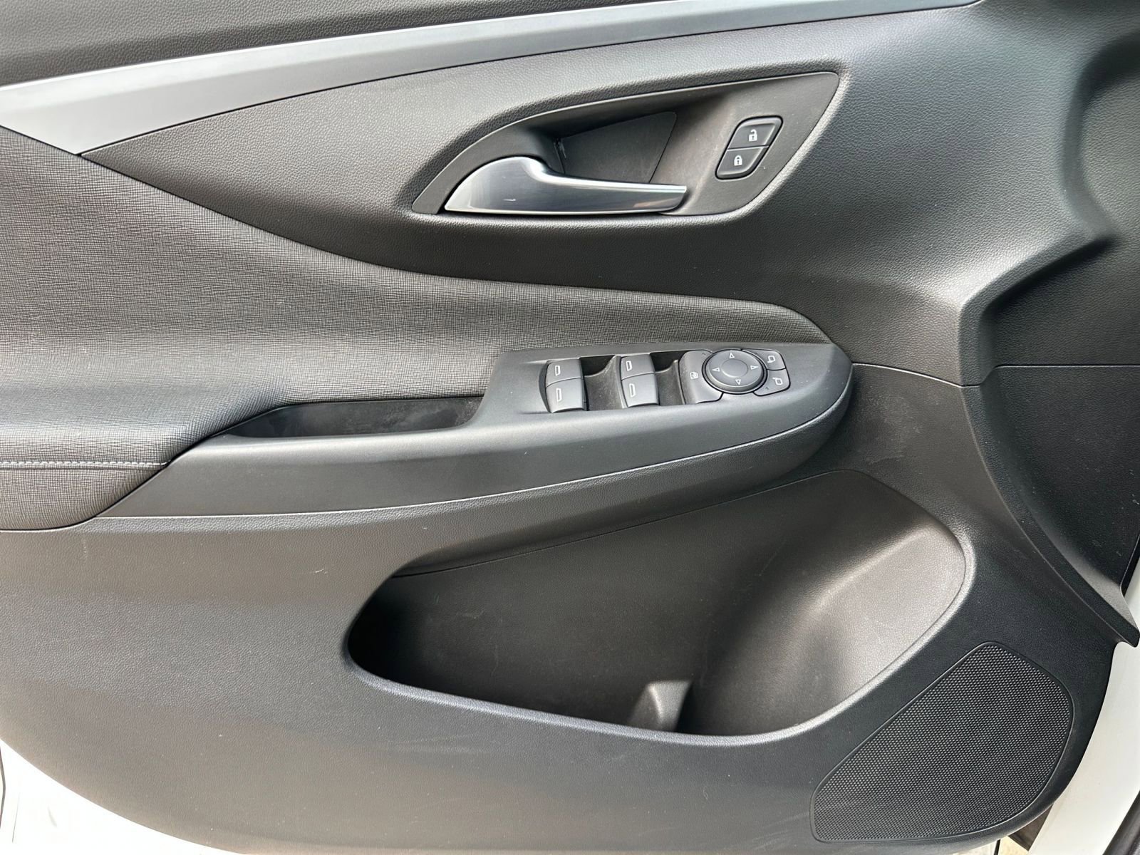 Used 2025 Buick Envista Preferred image 20