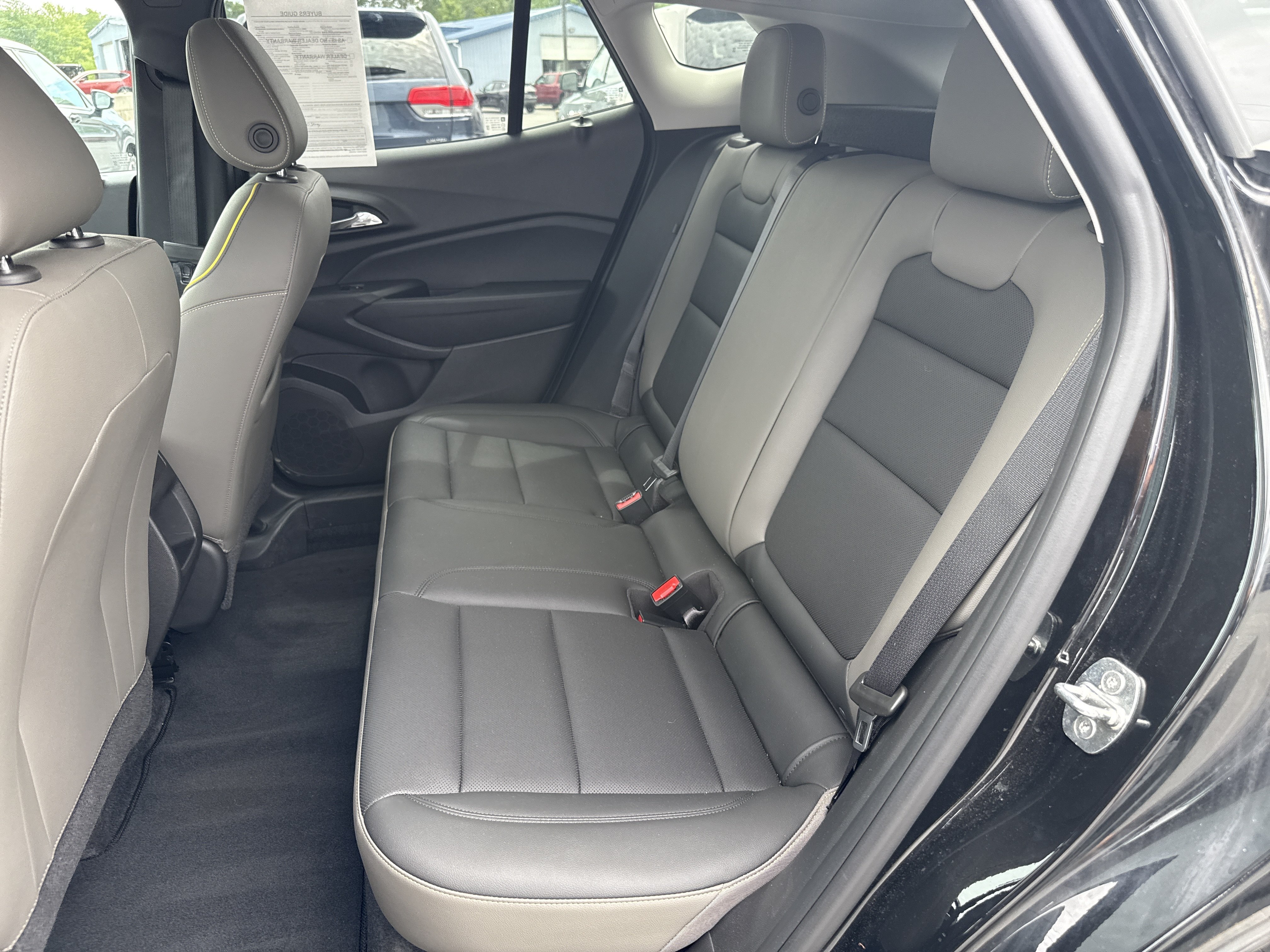 Used 2024 Chevrolet Trax ACTIV w/ Driver Confidence Package FWD image 25