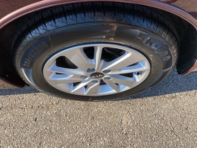 Used 2016 Kia Optima LX w/ Paint Protection Film Package image 32