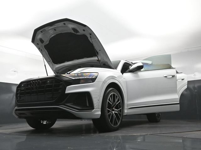 Used 2023 Audi Q8 Prestige AWD/4WD image 33