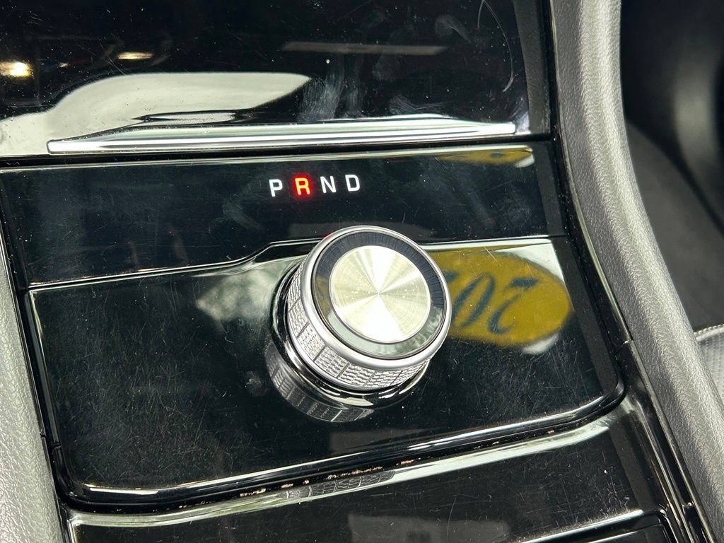 Used 2023 Jeep Grand Cherokee L Overland RWD image 31