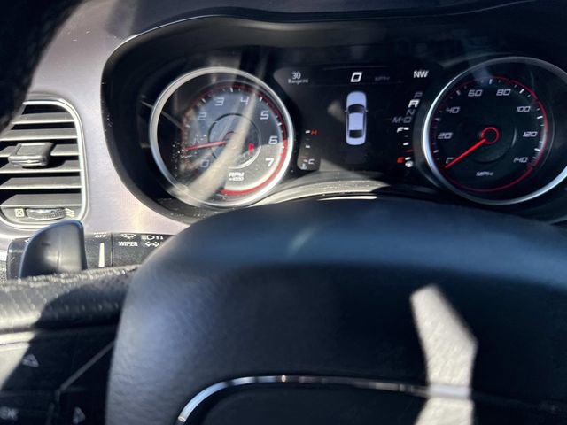 Used 2019 Dodge Charger SXT image 31