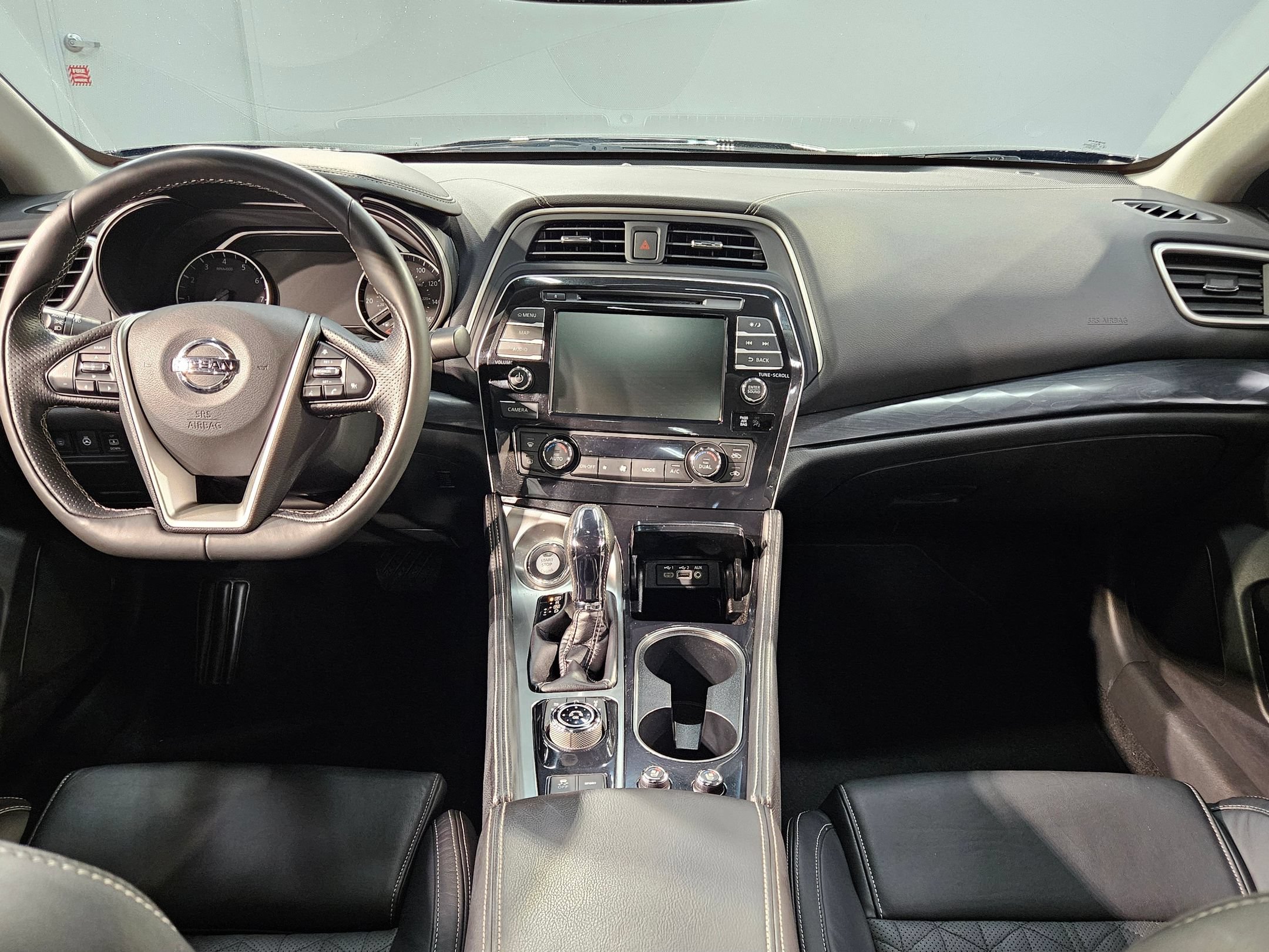 Used 2020 Nissan Maxima Platinum w/ Sport Mat Group FWD image 10