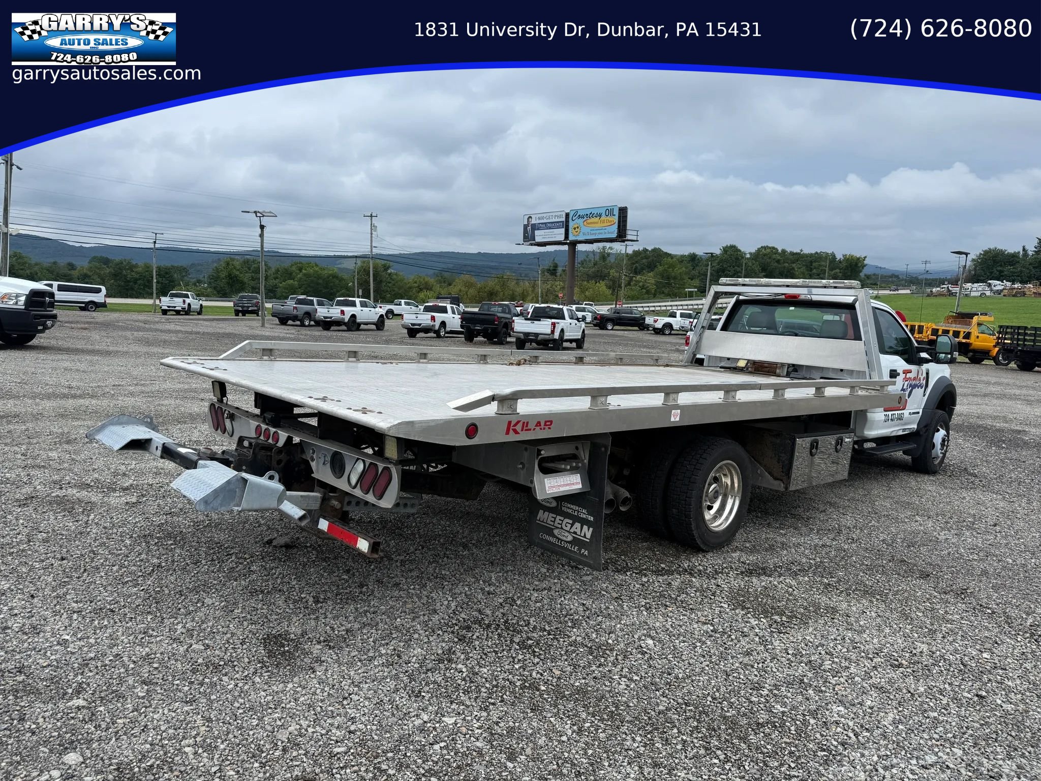 Used 2019 Ford F550 4x4 Regular Cab Super Duty image 4