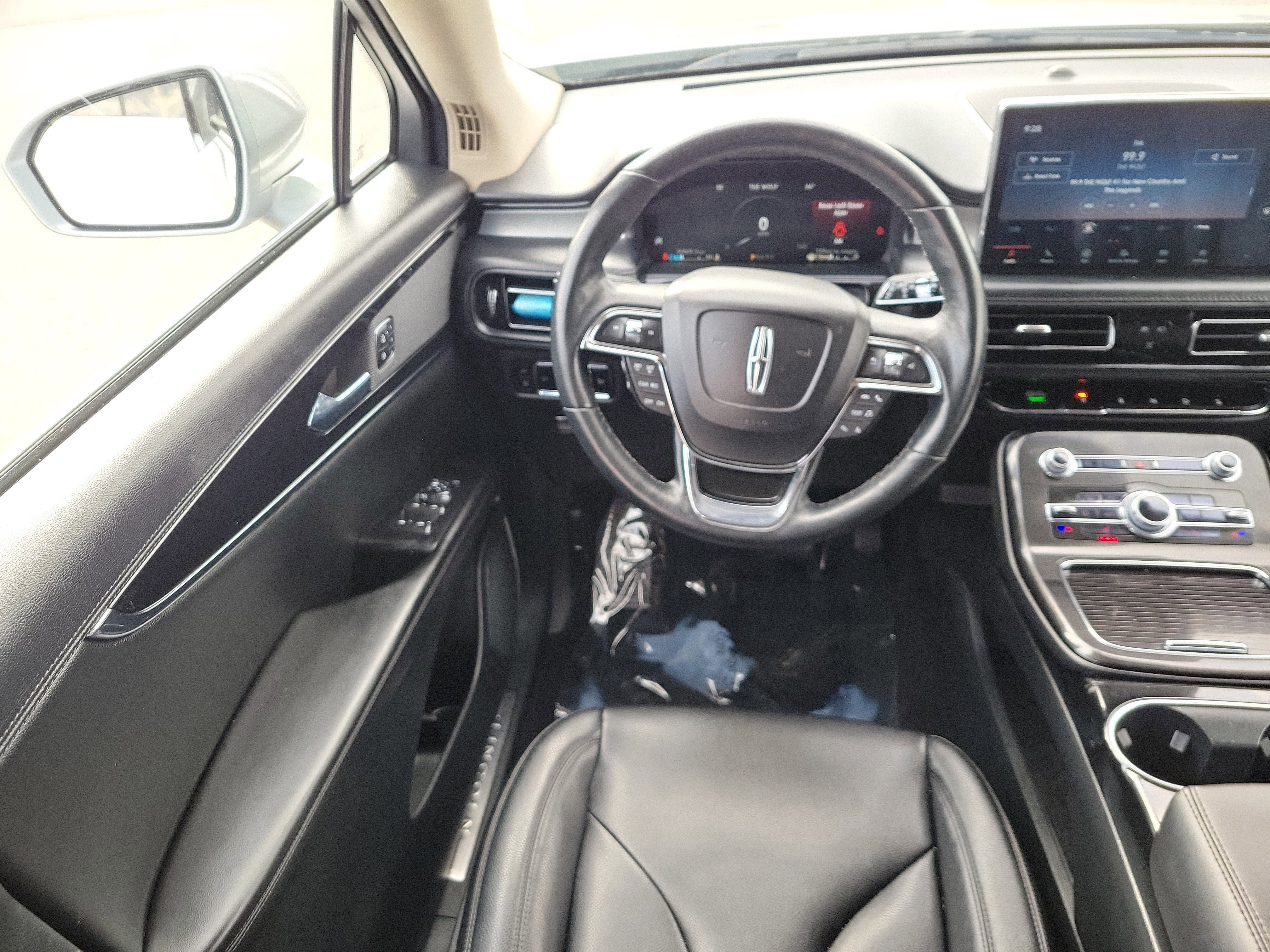 Used 2023 Lincoln Nautilus AWD w/ Premium Package image 19