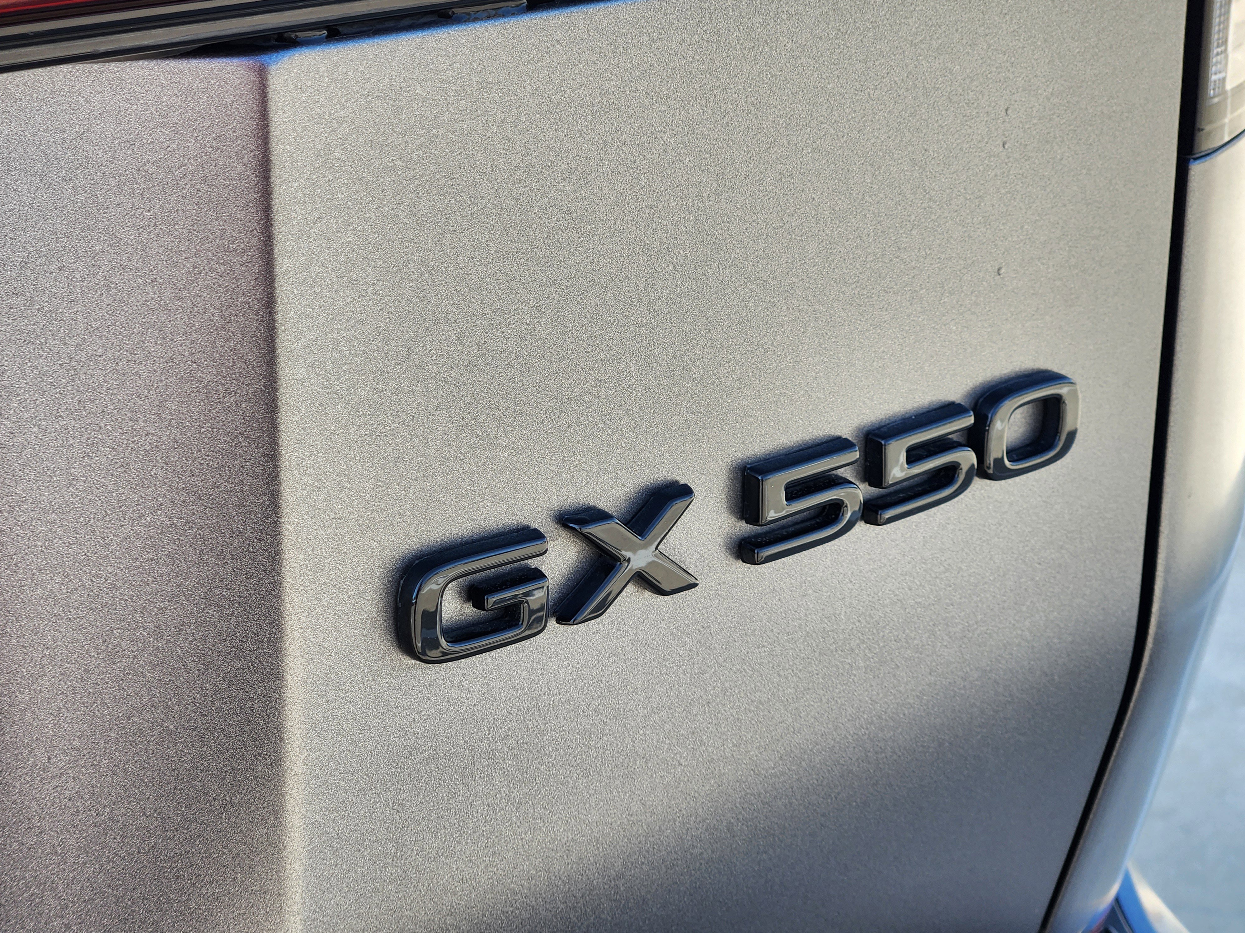 Used 2024 Lexus GX 550 550 Overtrail+ image 15