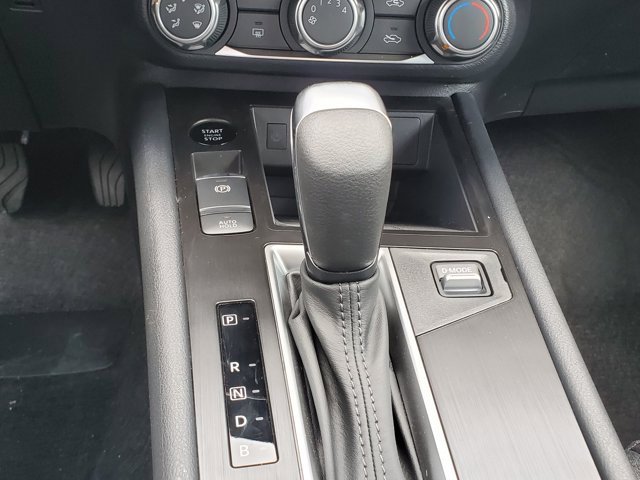 New 2025 Nissan Kicks SV w/ Illumination Package image 19