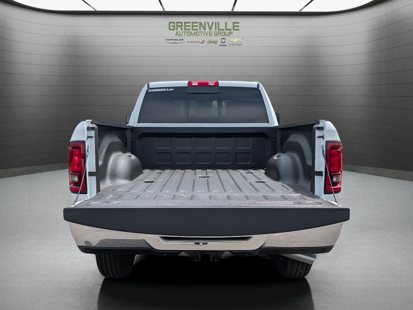New 2026 RAM 2500 Tradesman AWD/4WD image 7