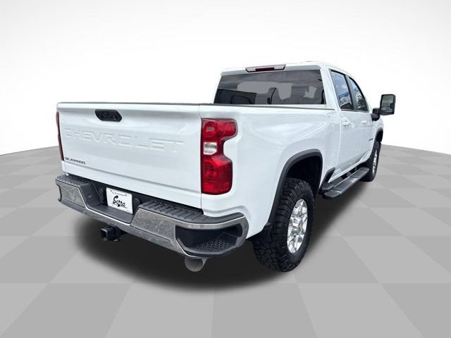 Used 2024 Chevrolet Silverado 2500 LT AWD/4WD image 6