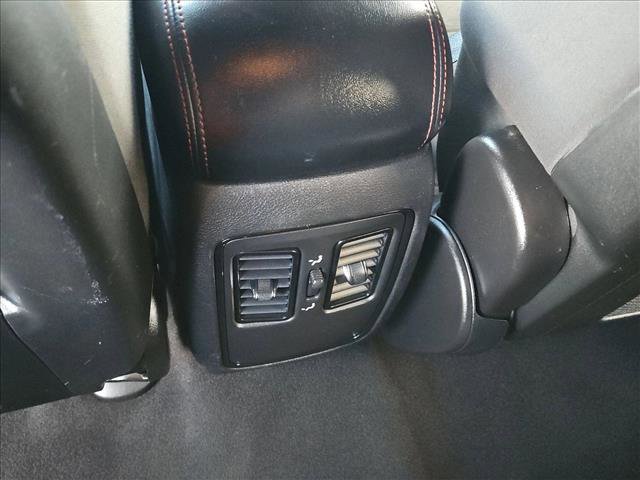 Used 2023 Dodge Durango GT image 17