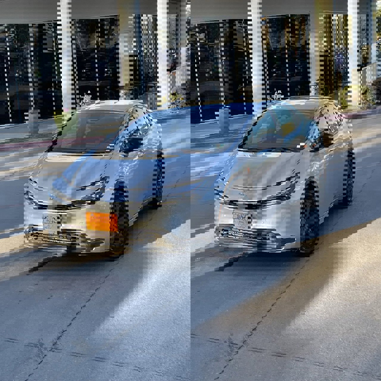 Used 2023 Toyota Prius LE image 9