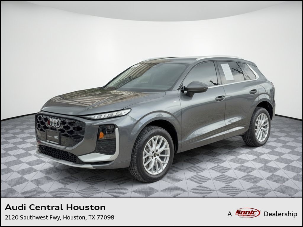 Certified 2026 Audi Q3 quattro 2.0T