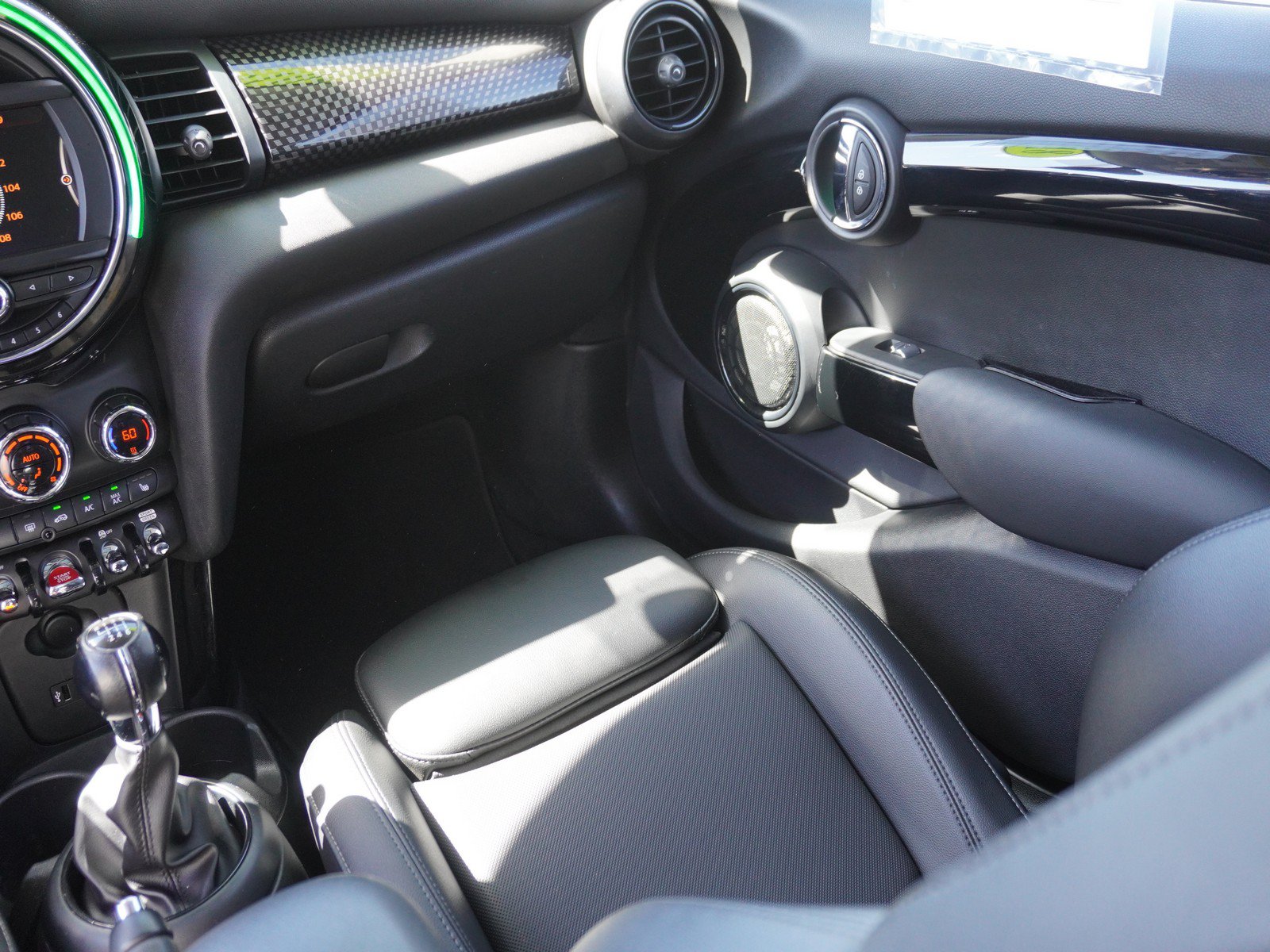 Used 2018 MINI Cooper S FWD image 17