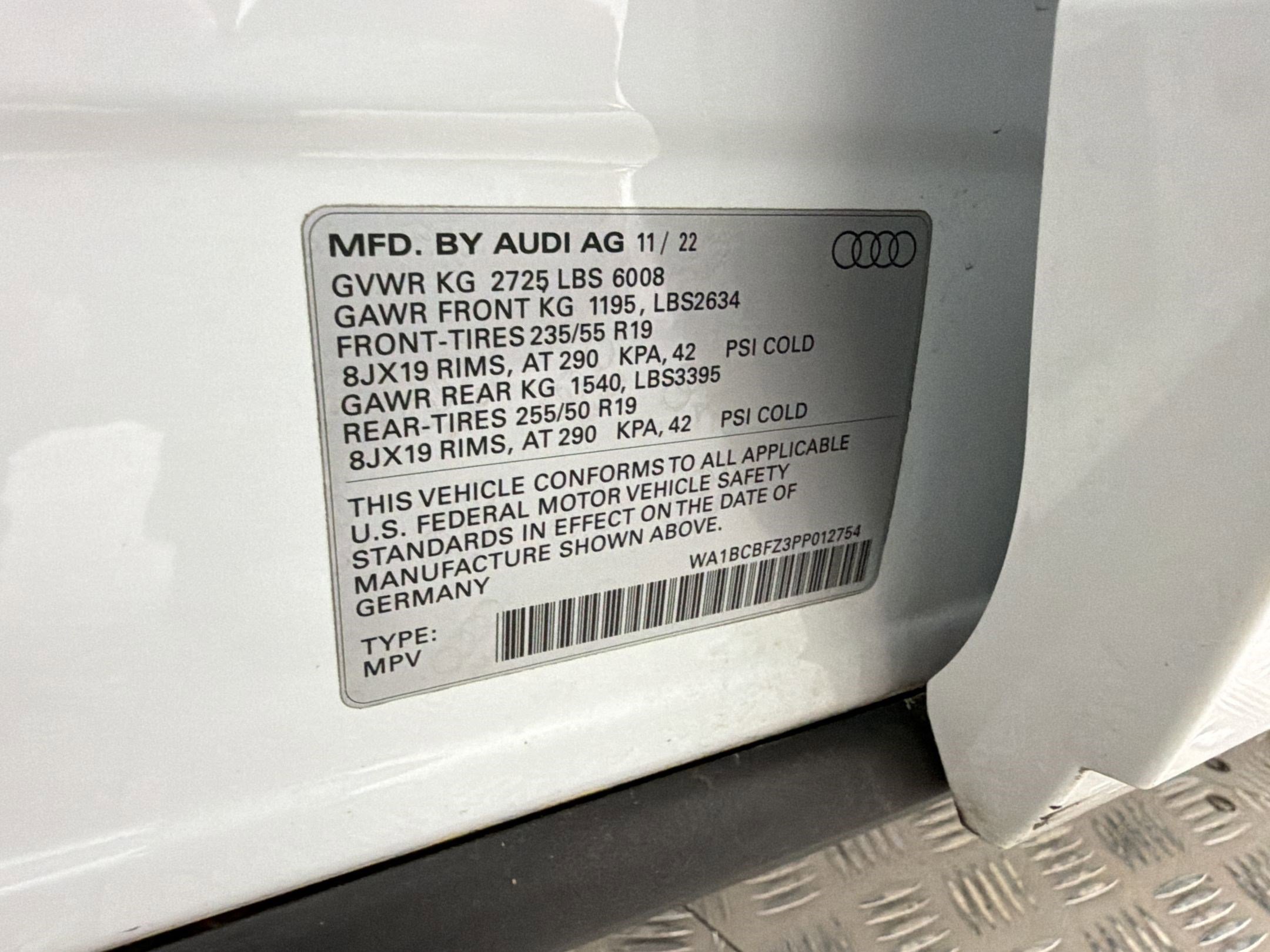 Used 2023 Audi Q4 e-tron Premium Plus w/ Premium Plus RWD image 23