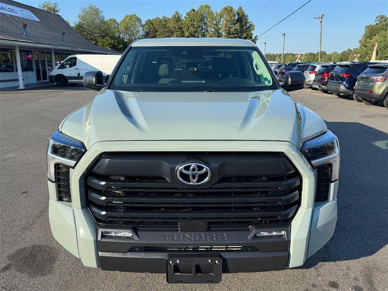Used 2024 Toyota Tundra SR5 w/ SR5 Convenience Package image 30