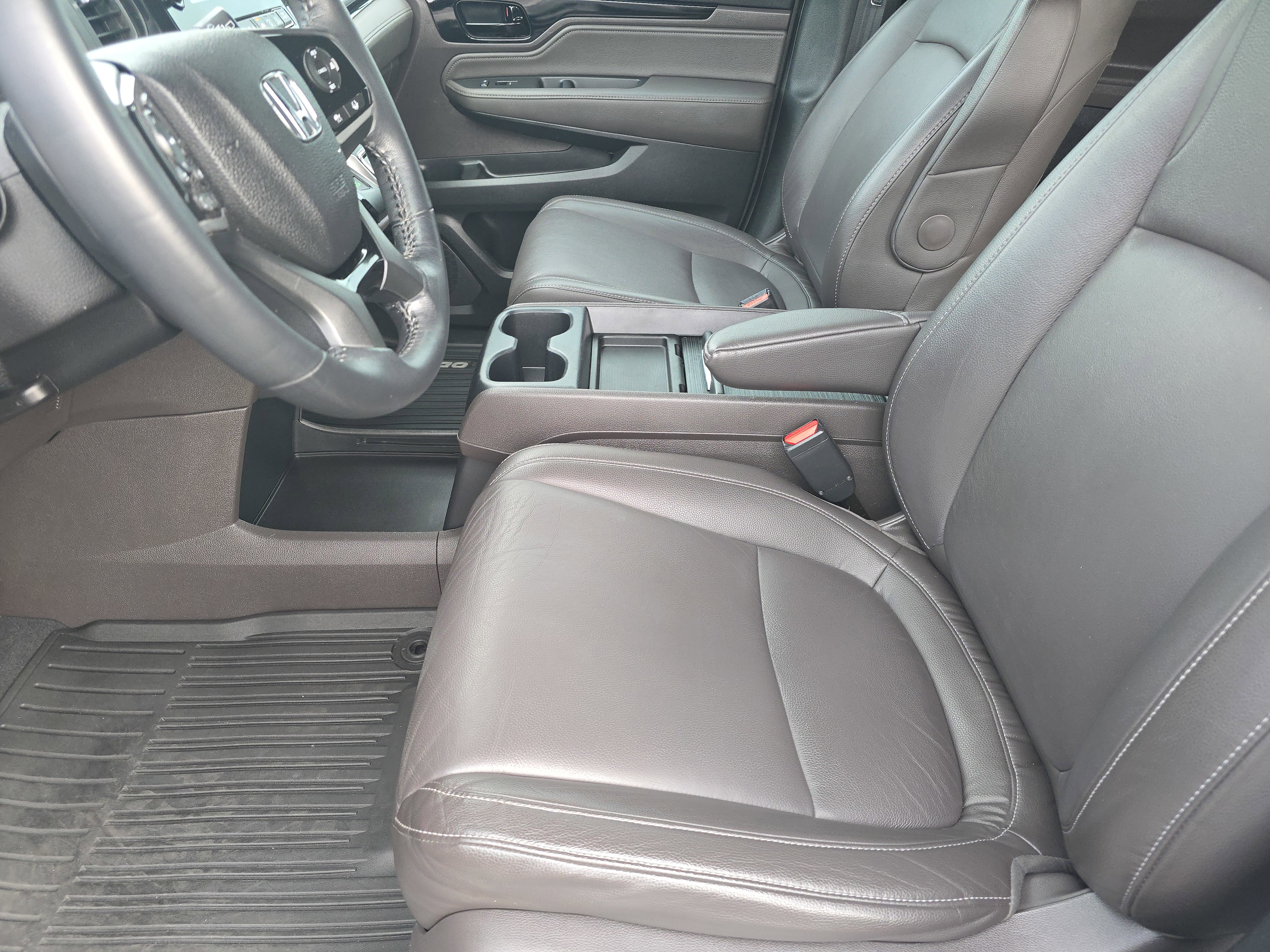 Used 2021 Honda Odyssey Touring image 9