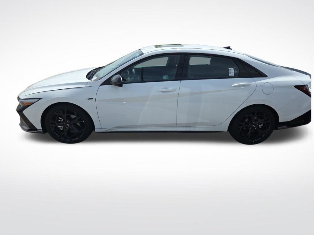 Used 2025 Hyundai Elantra N Line FWD image 4