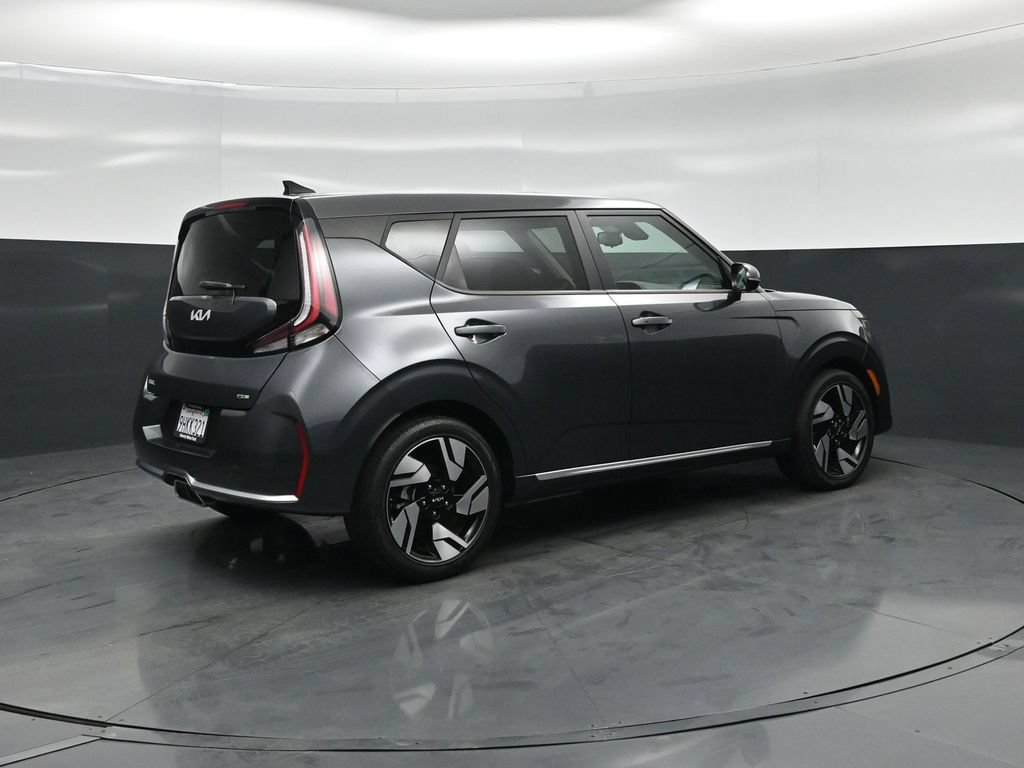 Used 2023 Kia Soul GT-Line w/ GT-Line Technology Package FWD image 27
